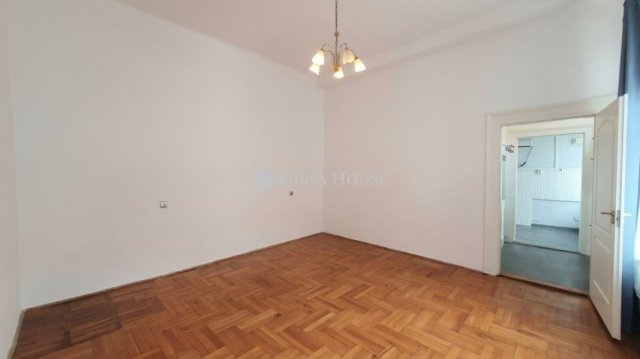 Eladó téglalakás, Budapesten, VII. kerületben 59.99 M Ft