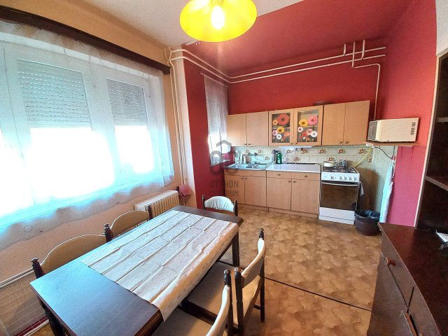 Eladó sorház, Hajdúböszörményen 65 M Ft, 3 szobás