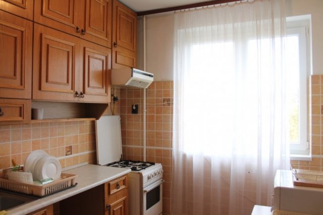Kiadó téglalakás, albérlet, Debrecenben 380 E Ft / hó, 4 szobás