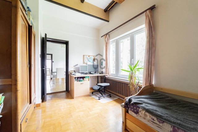 Eladó családi ház, Budapesten, III. kerületben 275 M Ft