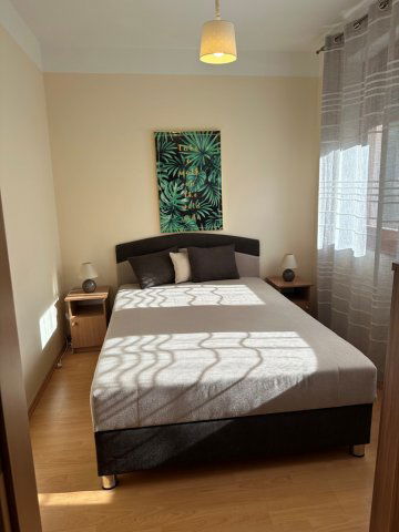 Kiadó téglalakás, albérlet, Pécsett 220 E Ft / hó, 2 szobás
