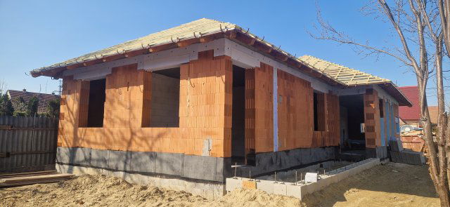 Eladó családi ház, Érden 148 M Ft, 3 szobás