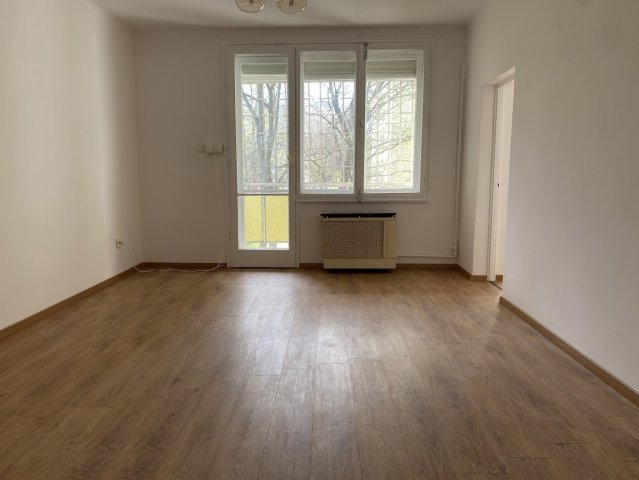 Eladó téglalakás, Debrecenben, Viola utcában 57.9 M Ft, 2 szobás