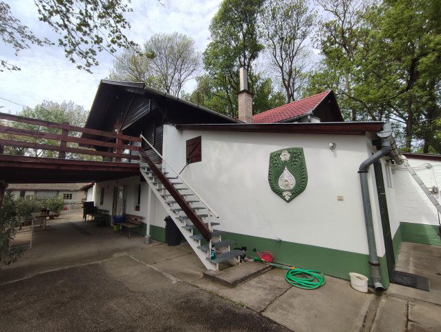 Eladó családi ház, Makón 87.5 M Ft, 6+1 szobás