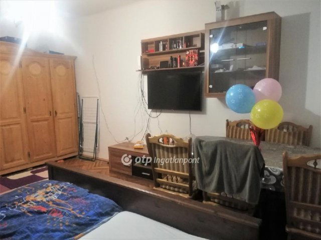 Eladó ikerház, Miskolcon 13.9 M Ft, 1+1 szobás