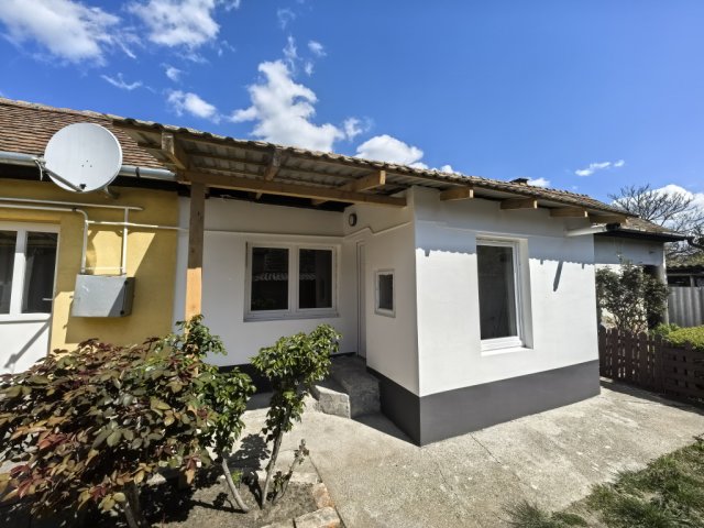 Eladó családi ház, Debrecenben 34.9 M Ft, 1 szobás