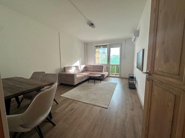 Kiadó panellakás, albérlet, Budapesten, XV. kerületben