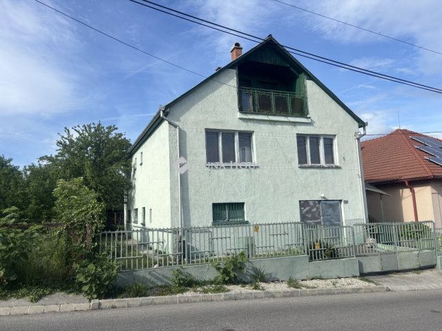 Eladó családi ház, Sátoraljaújhelyen, Dókus utcában 25.95 M Ft