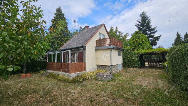 Eladó nyaraló, Rumon 15.5 M Ft, 2 szobás / költözzbe.hu