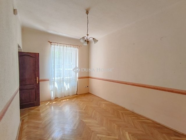 Eladó téglalakás, Budapesten, XIX. kerületben 79.9 M Ft