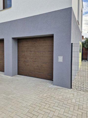 Kiadó garázs, Debrecenben 30 E Ft / hó / költözzbe.hu