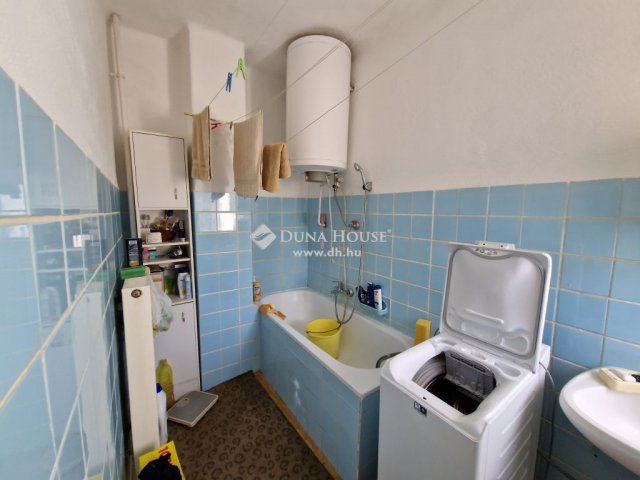 Eladó családi ház, Orfűn 99.5 M Ft, 4 szobás