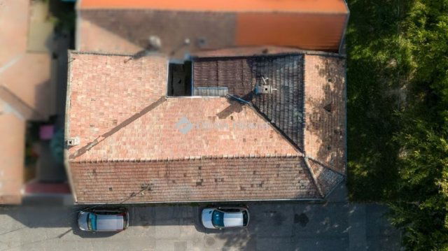 Eladó családi ház, Vácon 79.9 M Ft, 3 szobás