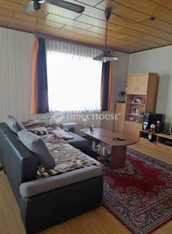 Eladó családi ház, Halászin 104.9 M Ft, 5 szobás