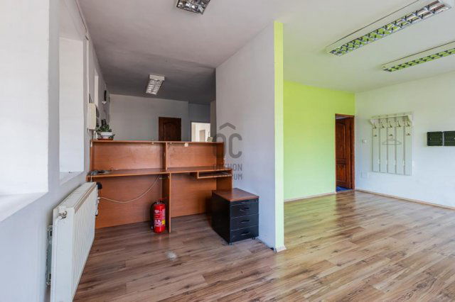 Kiadó iroda, Budapesten, XV. kerületben 690 E Ft / hó