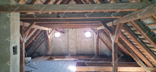 Eladó családi ház, Bőnyön 79 M Ft, 6 szobás