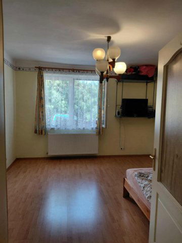 Eladó családi ház, Pilisvörösváron 99 M Ft, 5 szobás