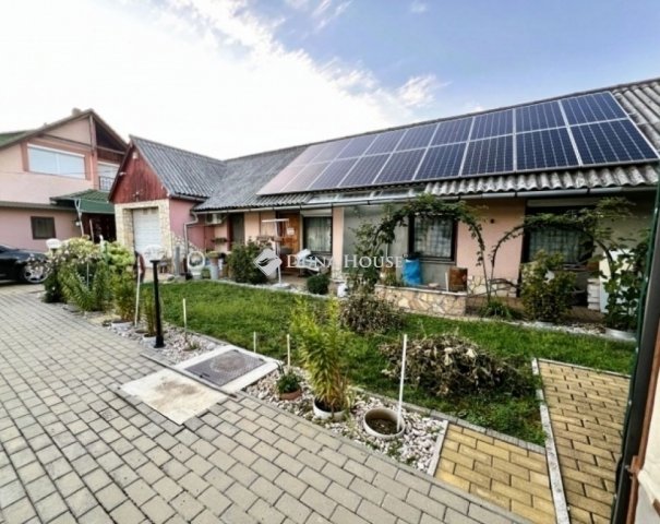 Eladó családi ház, Kozármislenyen 128.5 M Ft, 5 szobás