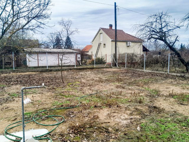 Eladó családi ház, Debrecenben 10.6 M Ft, 1+1 szobás