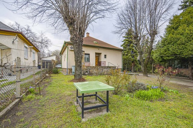 Eladó családi ház, XVIII. kerületben, Kubinyi Imre utcában