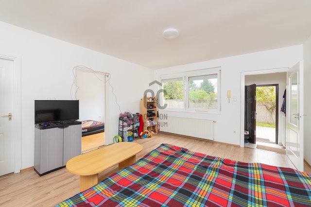 Eladó téglalakás, Dunakeszin 64.8 M Ft, 2 szobás