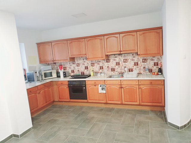 Kiadó ipari ingatlan, Hódmezővásárhelyen 750 E Ft / hó