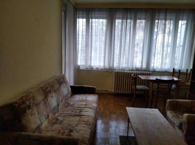 Kiadó téglalakás, albérlet, I. kerületben, Csalogány utcában