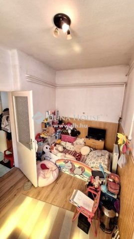 Eladó családi ház, Dabason 74.9 M Ft, 6 szobás