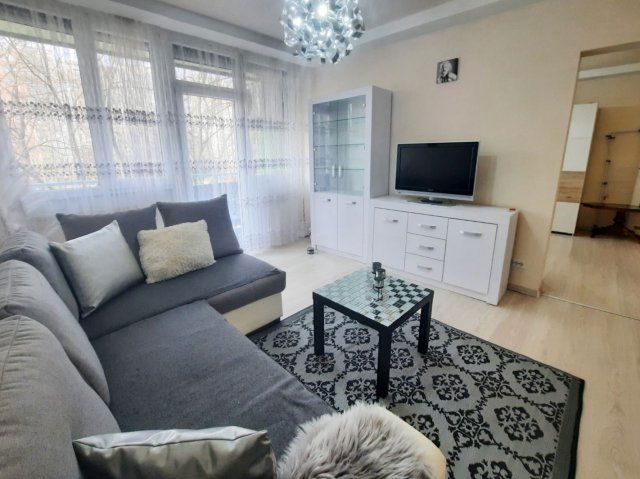 Kiadó panellakás, albérlet, Debrecenben 210 E Ft / hó, 2 szobás