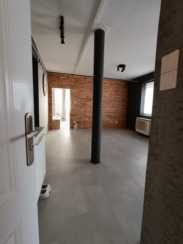 Eladó panellakás, Salgótarjánban 21.5 M Ft, 2+1 szobás