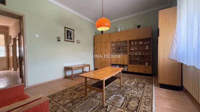 Eladó családi ház, Szombathelyen 64.99 M Ft, 3 szobás