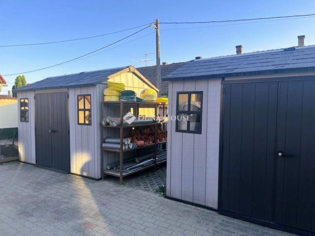 Eladó üzlethelyiség, Bugyin 79 M Ft, 1 szobás