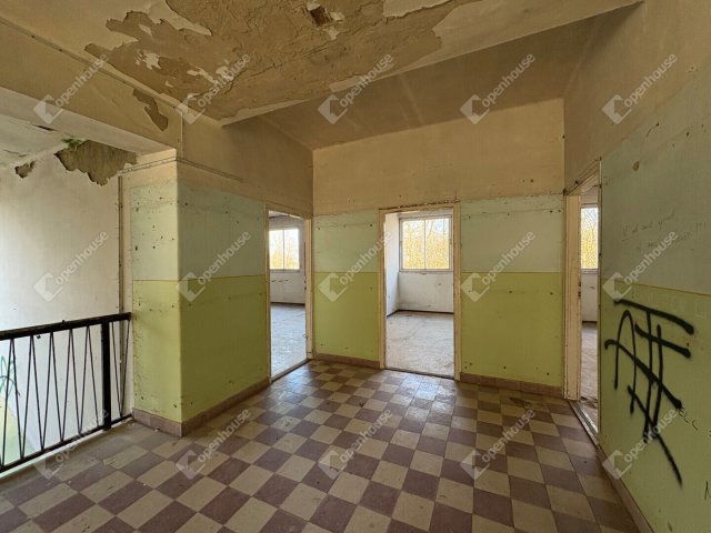 Eladó ipari ingatlan, Ebesen 79.9 M Ft / költözzbe.hu