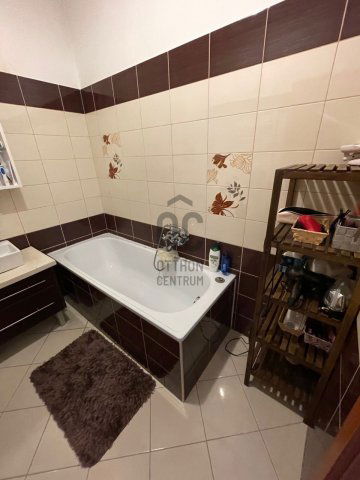 Kiadó téglalakás, albérlet, Debrecenben 350 E Ft / hó, 3 szobás