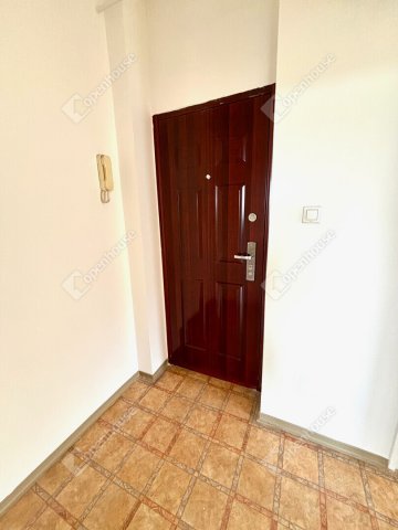 Eladó téglalakás, Tatabányán 37.99 M Ft, 2 szobás