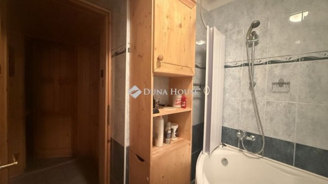 Eladó téglalakás, Oszkón 25 M Ft, 2 szobás