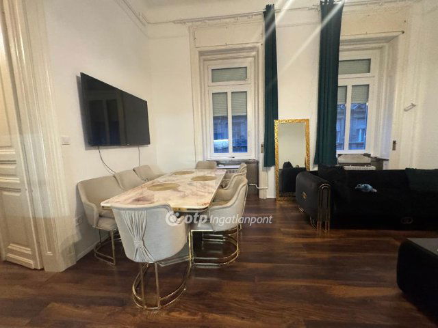 Eladó téglalakás, Budapesten, VII. kerületben 115 M Ft, 3 szobás