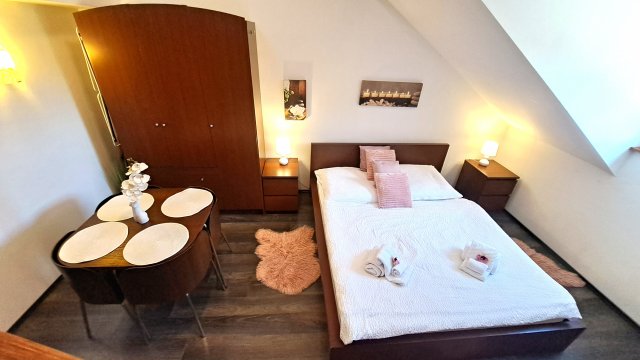 Eladó téglalakás, Gyulán, Vár utcában 35 M Ft, 1 szobás