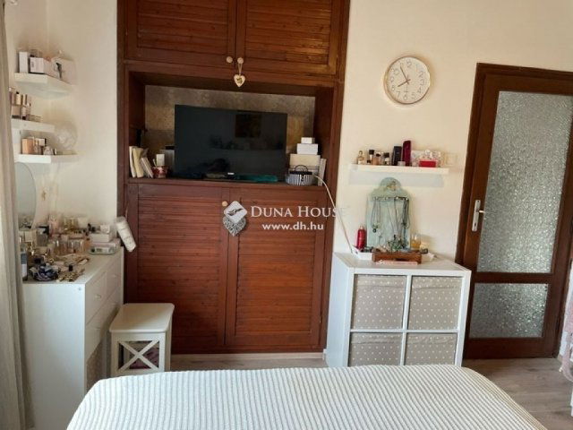 Eladó családi ház, Maglódon 109.99 M Ft, 6 szobás