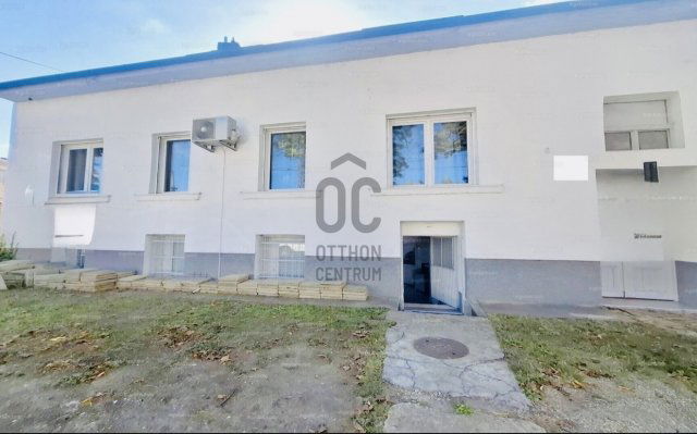 Eladó téglalakás, Budapesten, X. kerületben 31.5 M Ft, 3 szobás