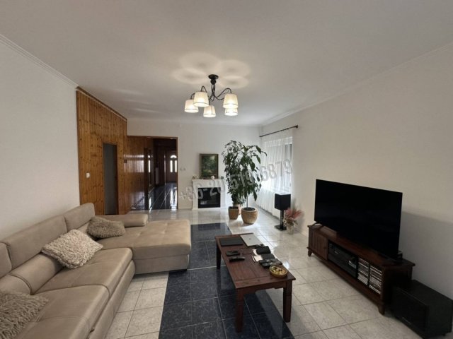 Eladó családi ház, Dunaföldváron, Virág utcában 121.5 M Ft