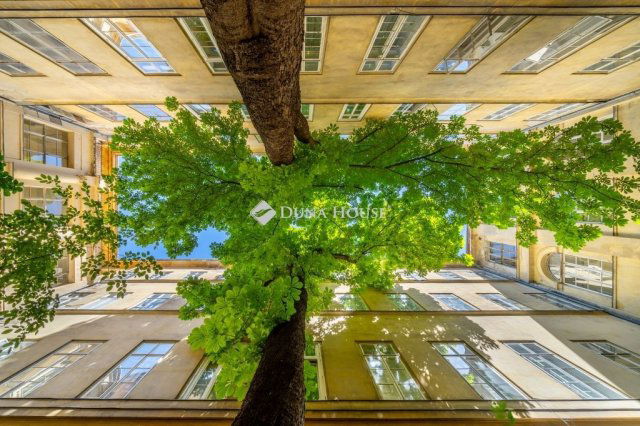Eladó téglalakás, Budapesten, V. kerületben 189 M Ft, 2 szobás