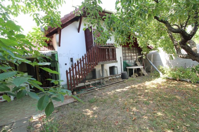 Eladó családi ház, Szegeden 53 M Ft, 1 szobás