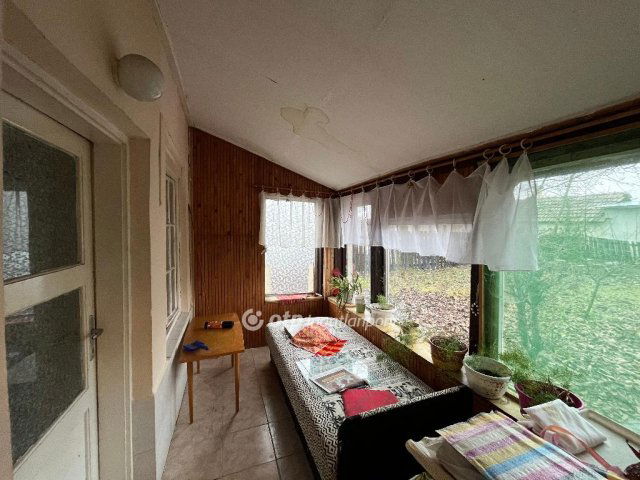 Eladó családi ház, Komádiban 14.9 M Ft, 3 szobás