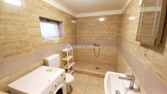 Eladó családi ház, Nagykőrösön 33 M Ft, 3 szobás