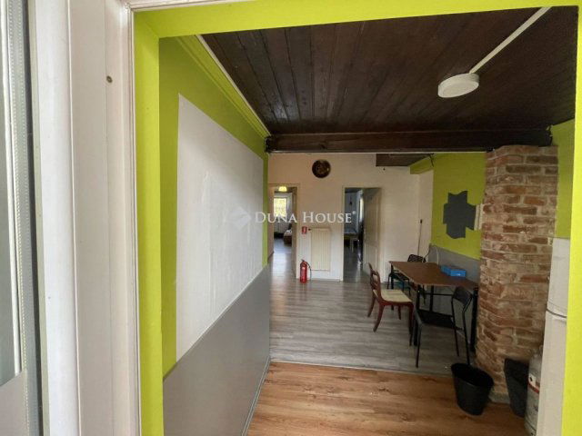 Kiadó családi ház, albérlet, Kapuváron 600 E Ft / hó, 1 szobás