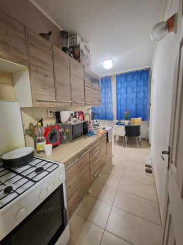 Eladó panellakás, Érden 57.9 M Ft, 2 szobás