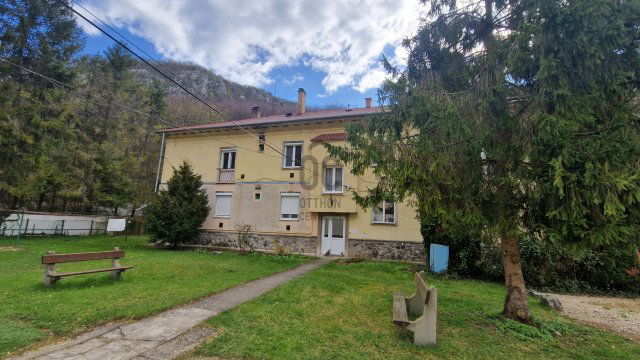 Eladó téglalakás, Miskolcon 24.4 M Ft, 2 szobás