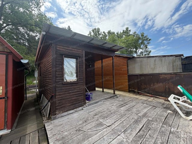 Eladó nyaraló, Bokodon 11.85 M Ft, 1 szobás