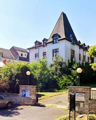 Eladó családi ház, Sátoraljaújhelyen 250 M Ft, 58 szobás